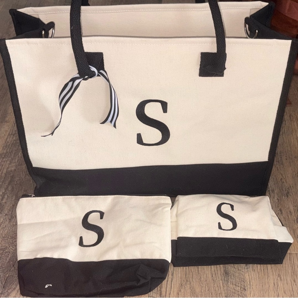 Black and White Monogram Tote Set